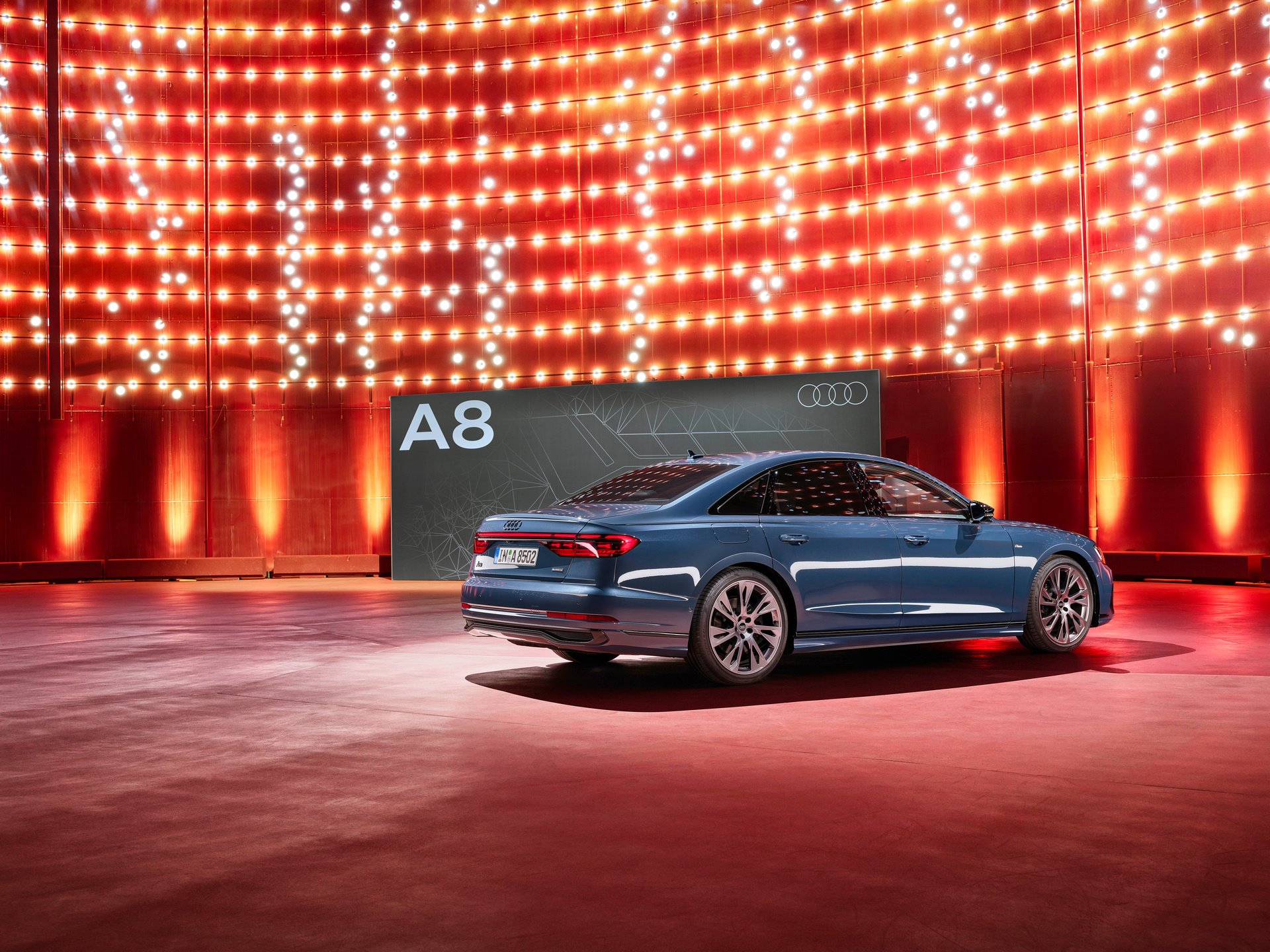 Audi A8 - 08